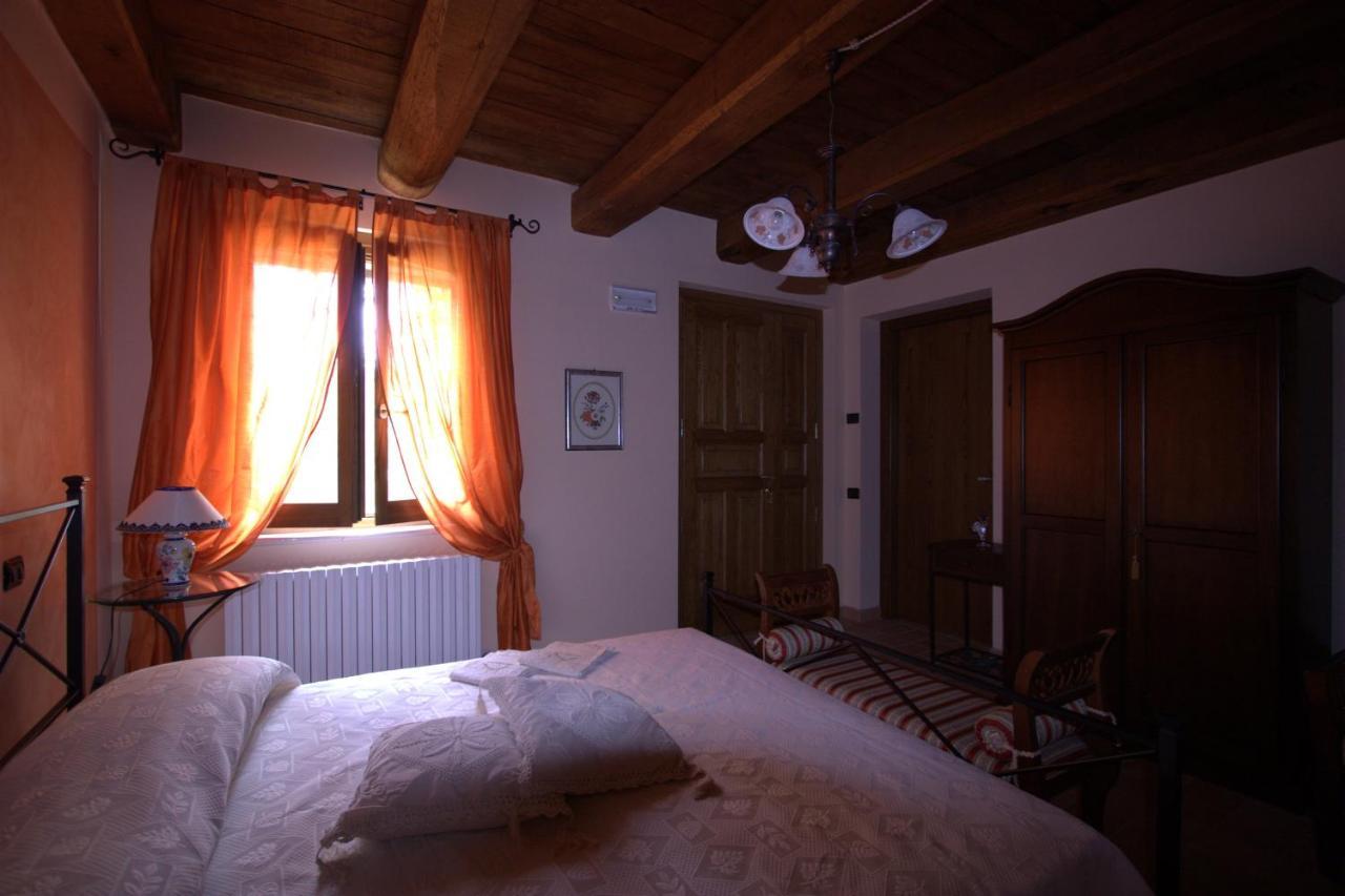 Agriturismo L'Ulivo In Fiore Spoleto Exterior photo